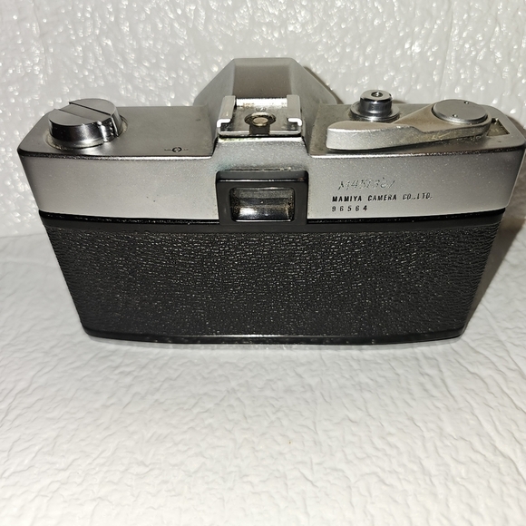 Mamiya 528TL 35mm Camera with 48mm f/2.8 Sekor, Chrome {52} - Picture 10 of 13